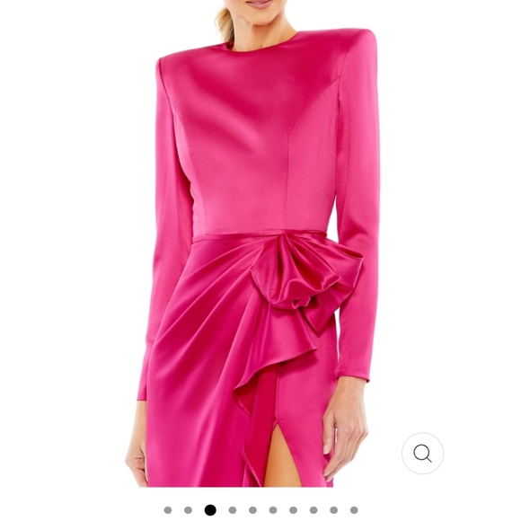 Mac Duggal LONG SLEEVE STRUCTURED BOW DRAPED GOWN - Picture 3 of 7